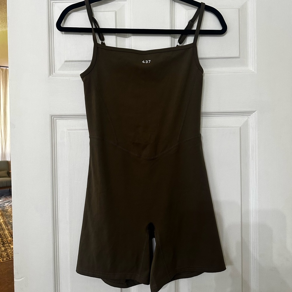 Onesie-437 (M)